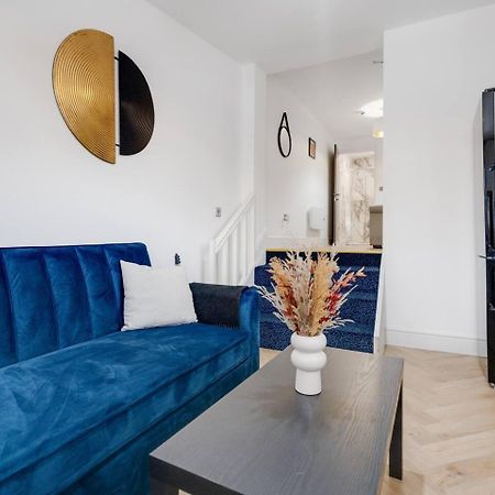 Urban Stay Studio Bright Space 10 Mins To City Liverpool Dış mekan fotoğraf